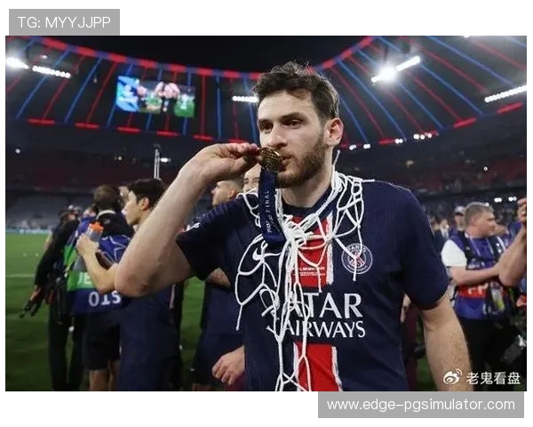 从边路爆点到战术中枢 那不勒斯新帅如何重塑克瓦拉茨赫利亚的进攻命运
